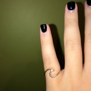 “Wave” ring, estimated size 6